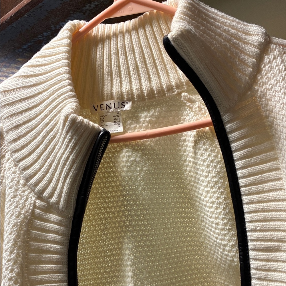 VENUS Women's Cream Cardigan Sweater